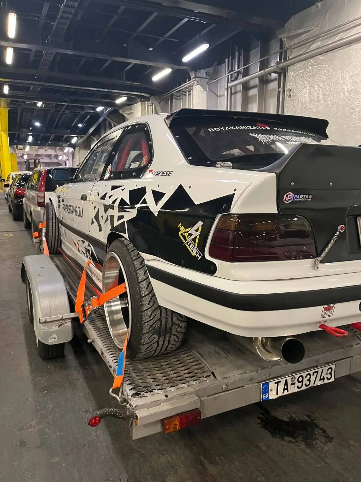 Πίσω όψη BMW E36 turbo drift build